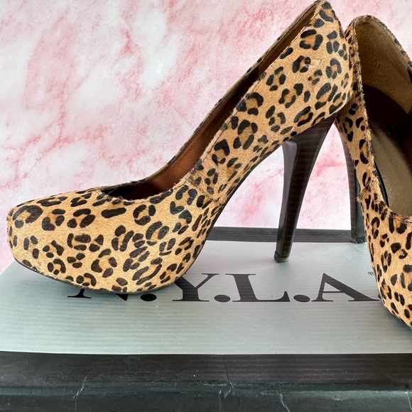 N.Y.L.A Leopard Print Heels Size 38 - Picture 3 of 16